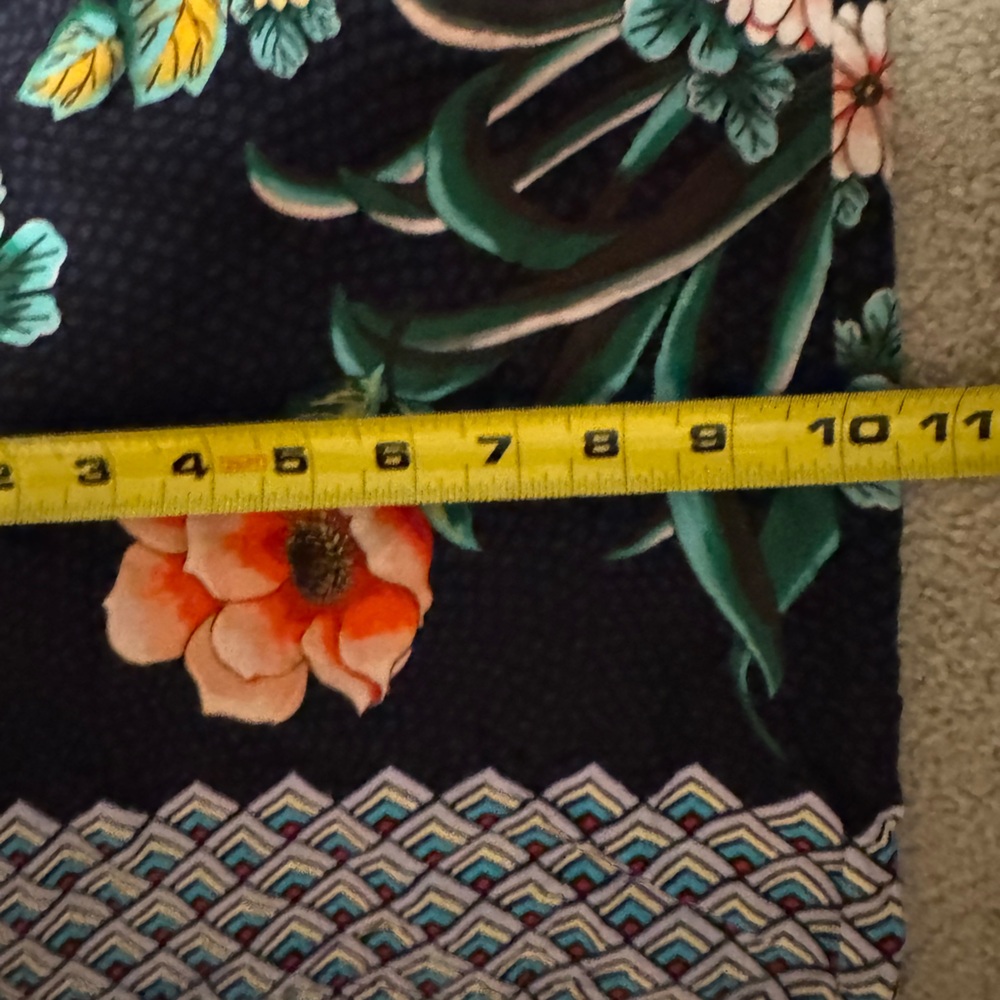 Johnny Was Black Floral Border Split Pants Sz L - Picture 13 of 13